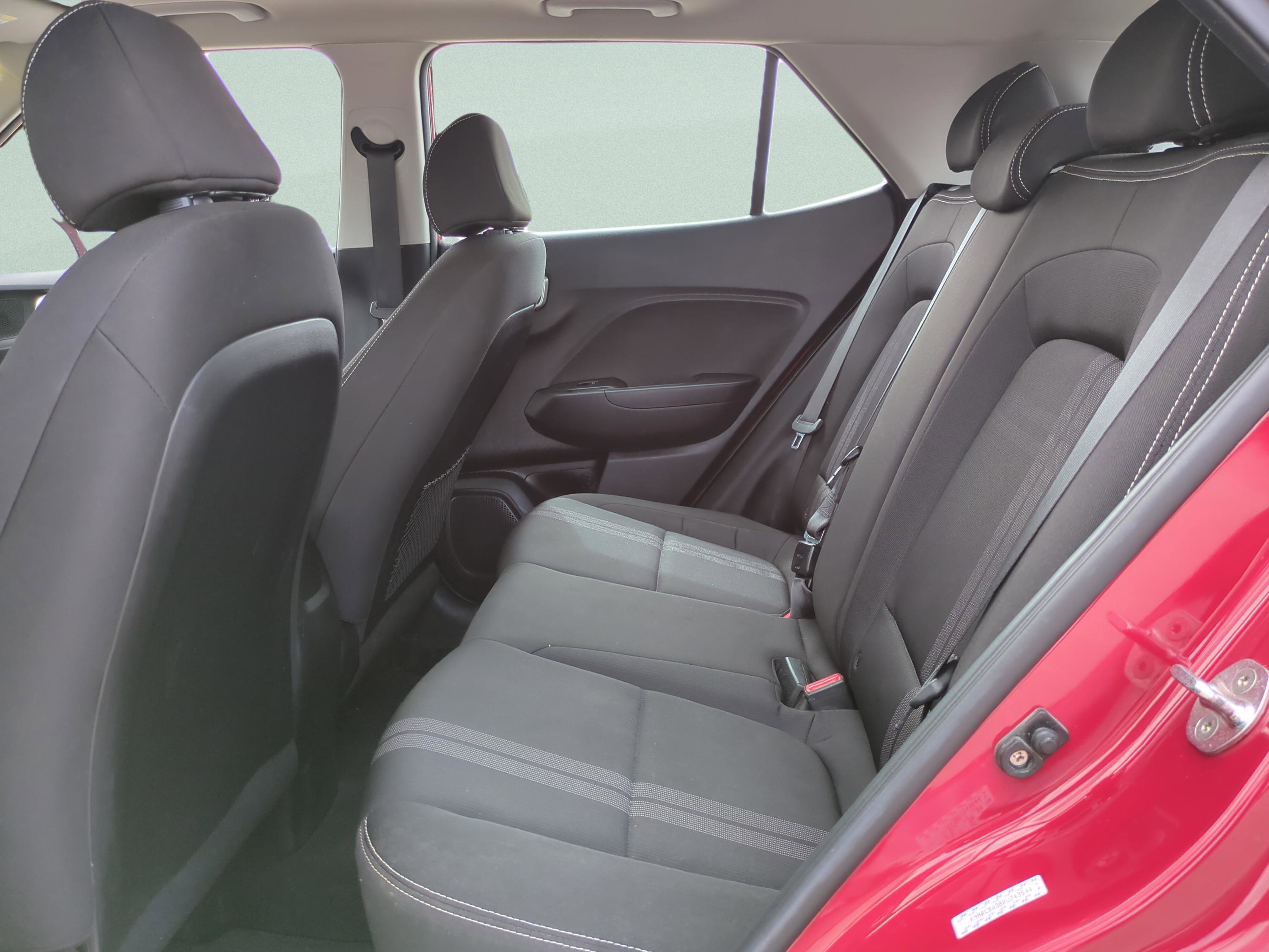 Certified 2023 Hyundai Venue SEL image 10