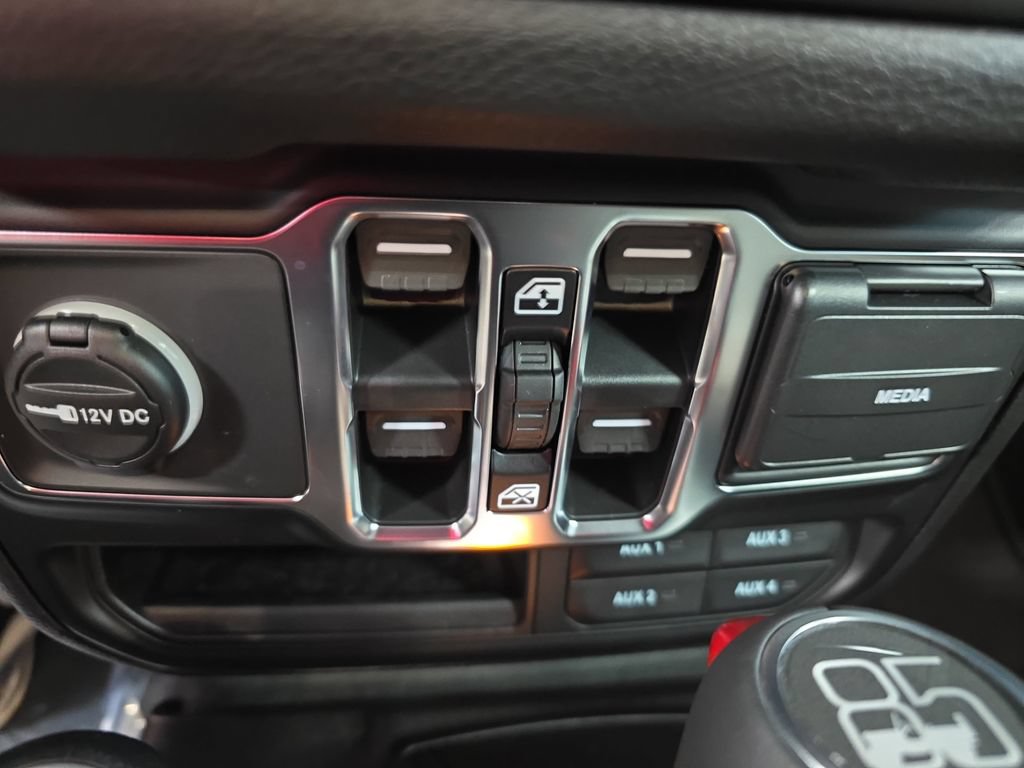 New 2026 Jeep Gladiator Sport AWD/4WD image 28