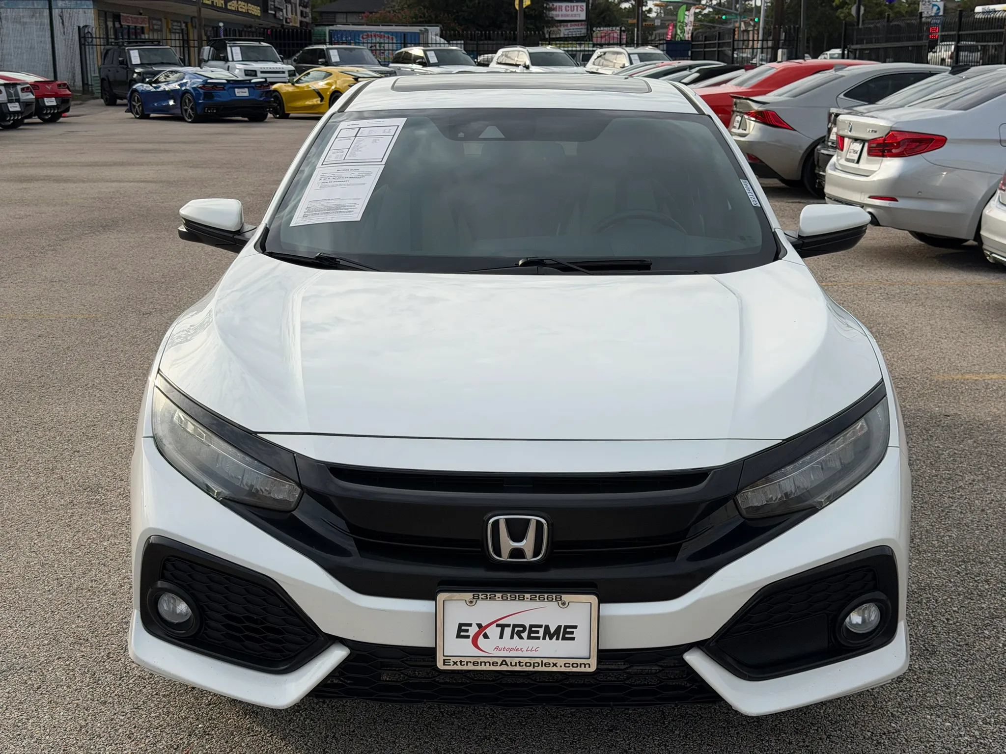 Used 2019 Honda Civic Sport Touring image 2