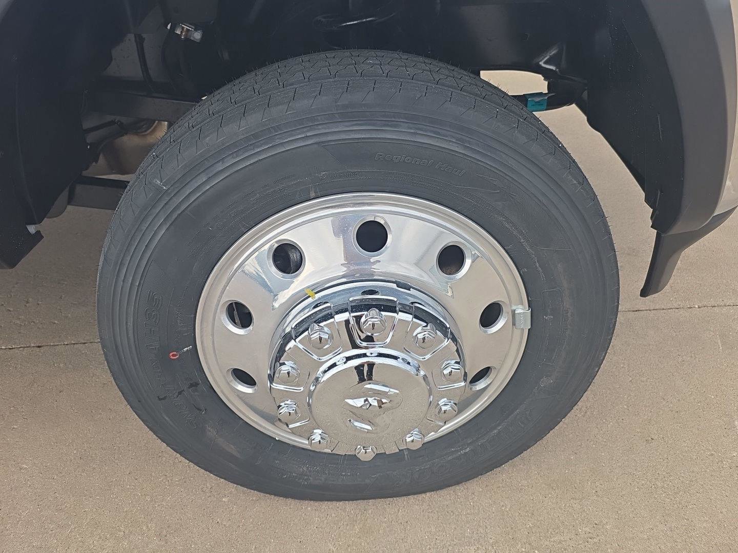 New 2026 RAM 5500 Tradesman image 34