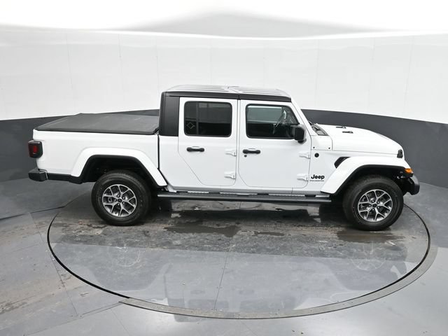 Used 2024 Jeep Gladiator Sport AWD/4WD image 30