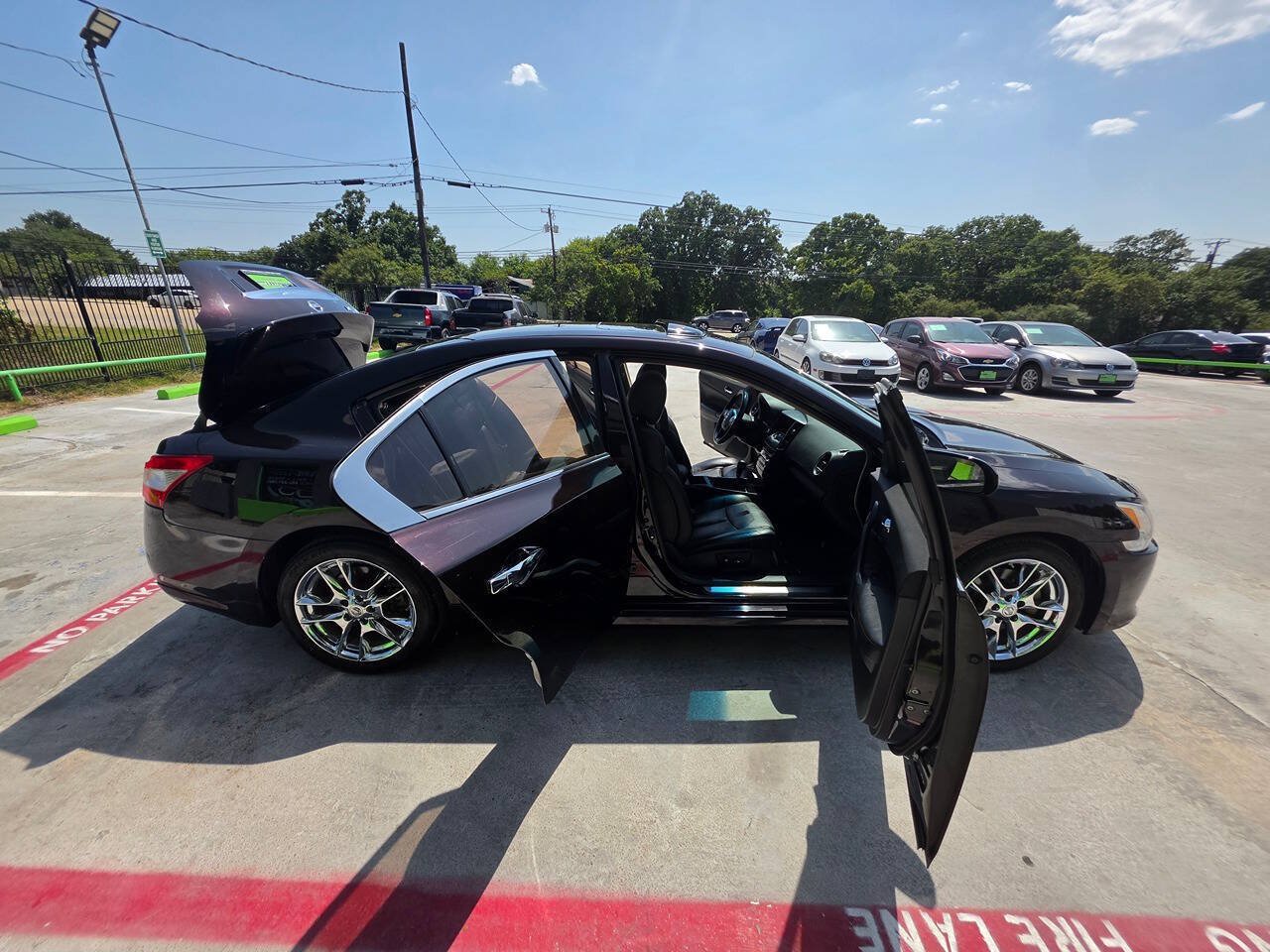 Used 2010 Nissan Maxima 3.5 SV FWD image 32