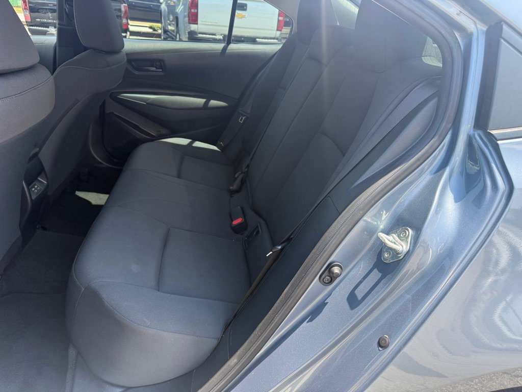 Used 2023 Toyota Corolla LE FWD image 13