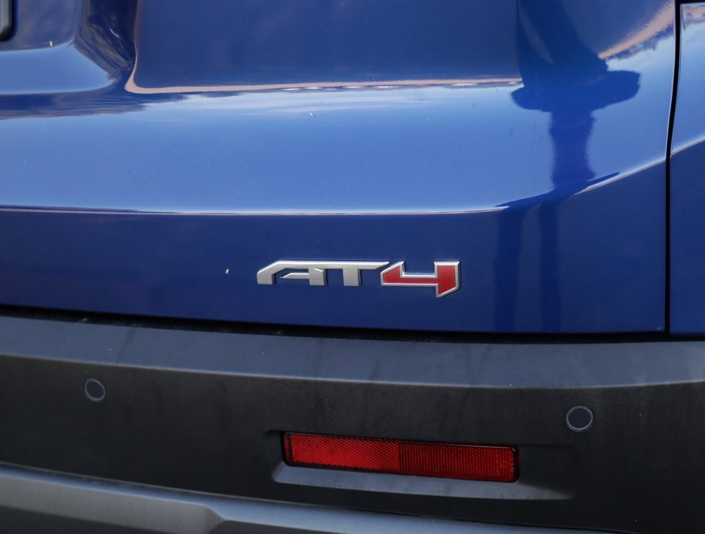 Used 2023 GMC Acadia AT4 image 43