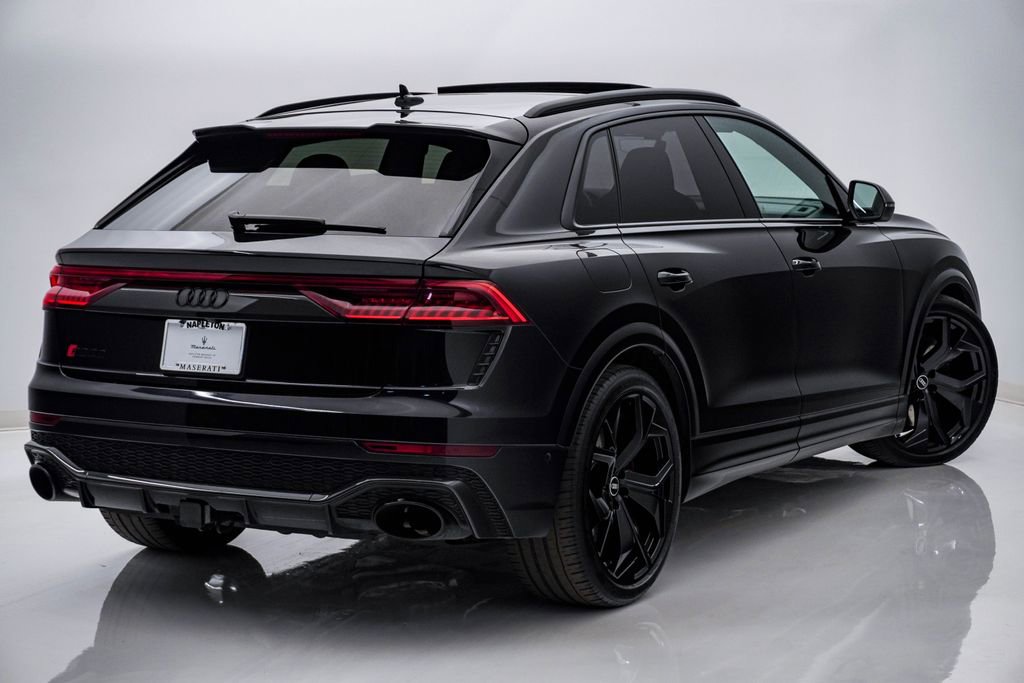 Used 2021 Audi RS Q8 w/ Carbon Optic Package image 11