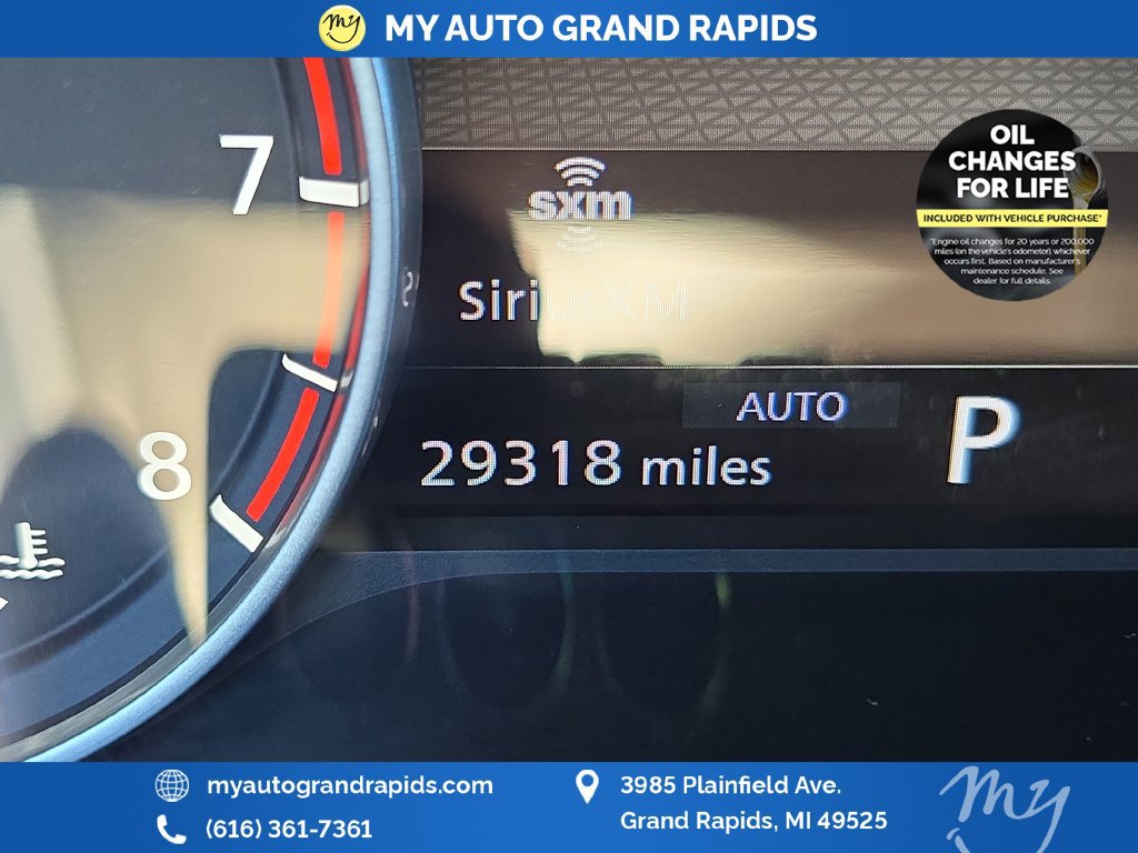 Used 2023 Nissan Rogue SV AWD/4WD image 18