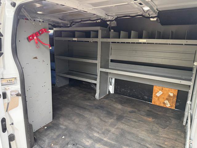 Used 2018 Ford Transit 250 130 Low Roof RWD image 31