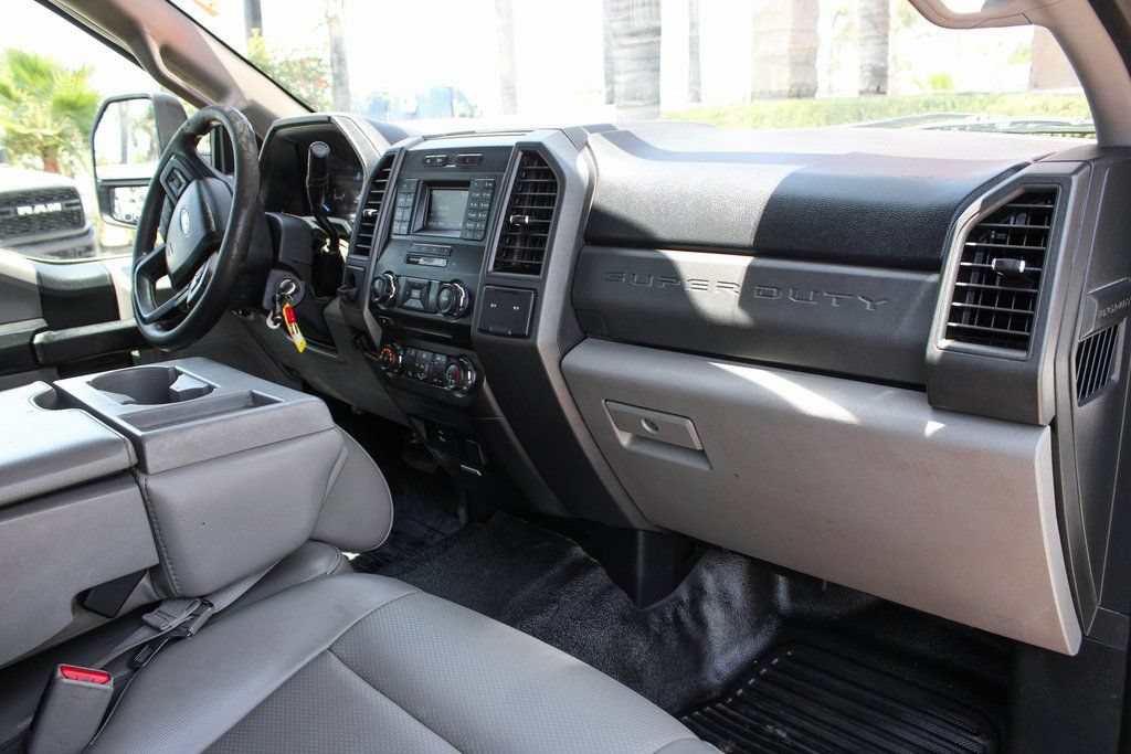 Used 2017 Ford F450 XL w/ Power Equipment Group RWD image 37