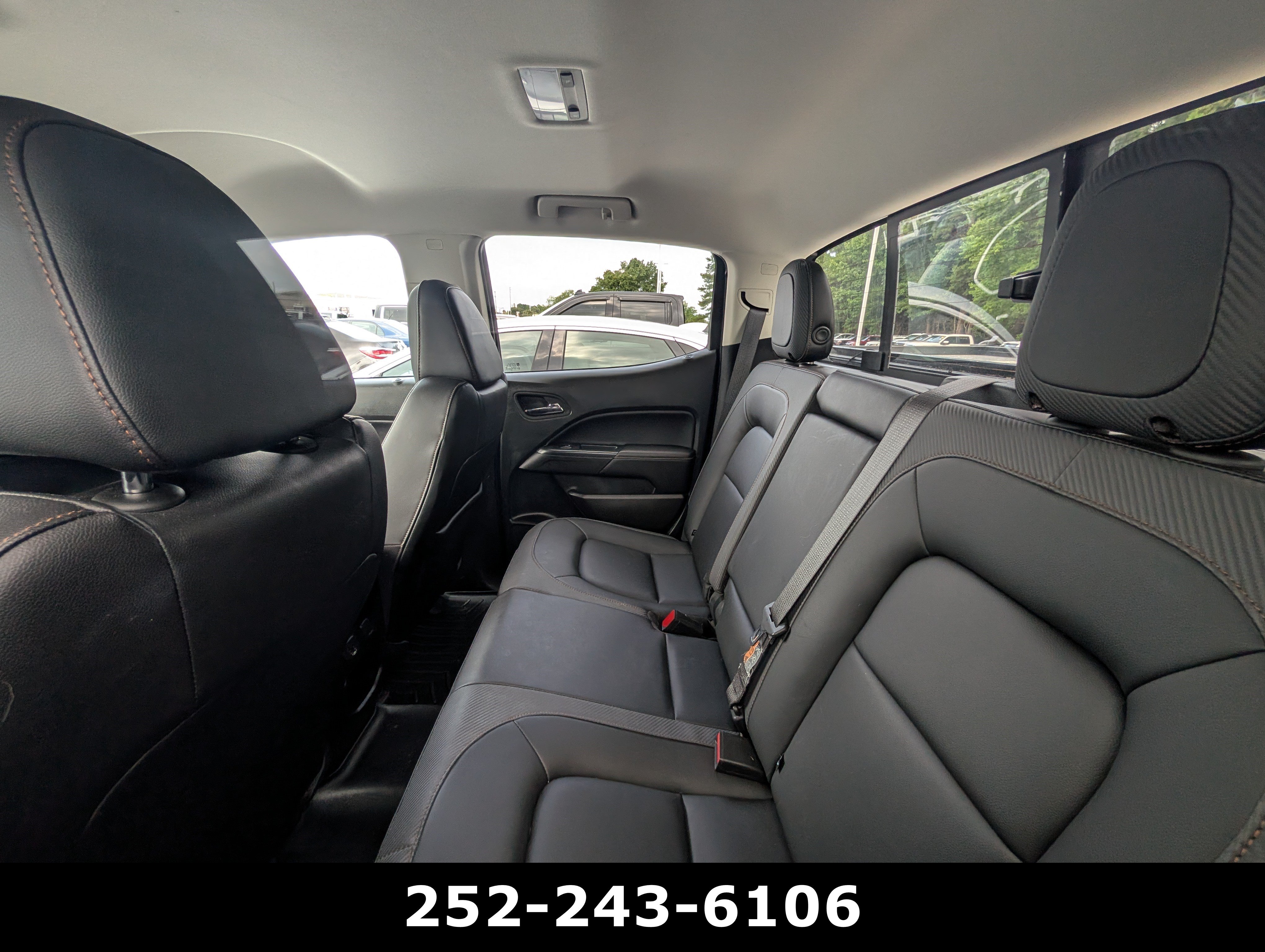 Used 2022 GMC Canyon AT4 w/ Trailering Package AWD/4WD image 13