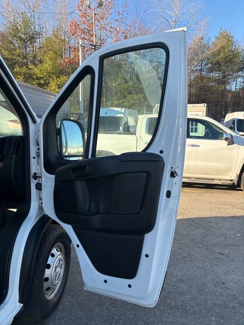 Used 2023 RAM ProMaster 2500 image 17