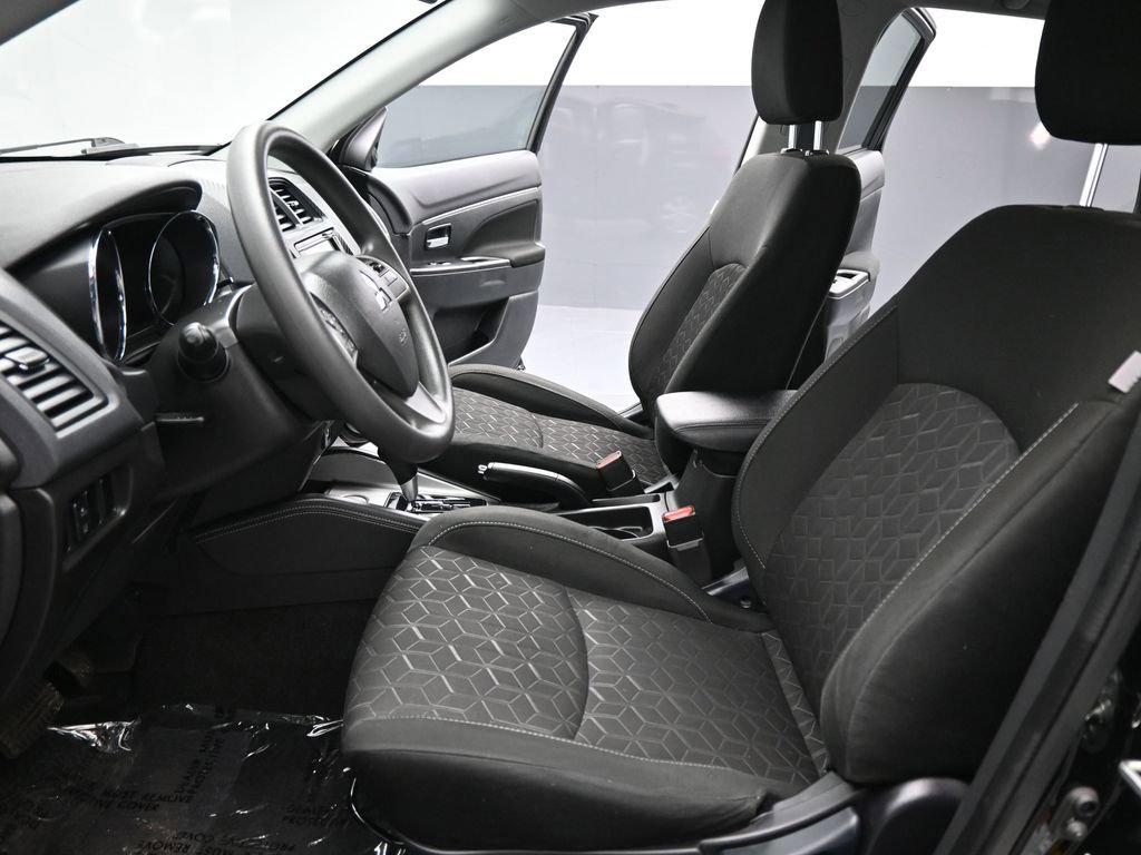 Used 2021 Mitsubishi Outlander Sport ES image 8