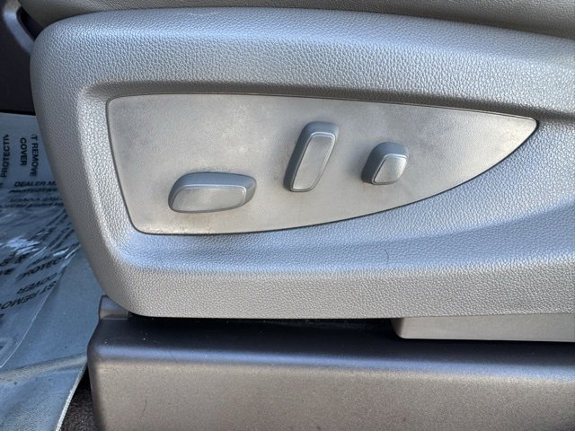 Used 2019 GMC Yukon XL Denali w/ Open Road Package image 10