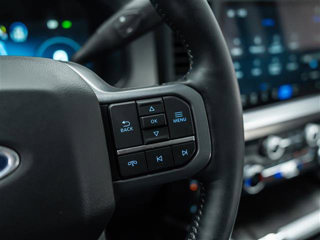 Used 2023 Ford F250 Lariat w/ Tow Technology Package image 27