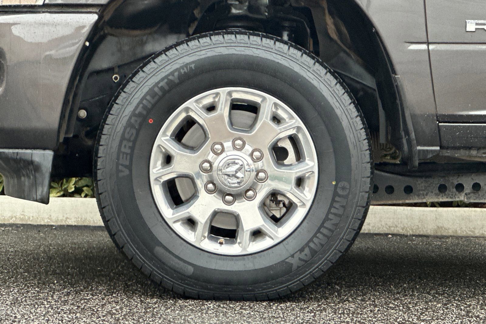 Used 2024 RAM 2500 Laramie image 27