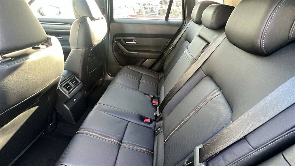 New 2025 MAZDA CX-50 AWD 2.5 Hybrid w/ Premium Pkg image 16