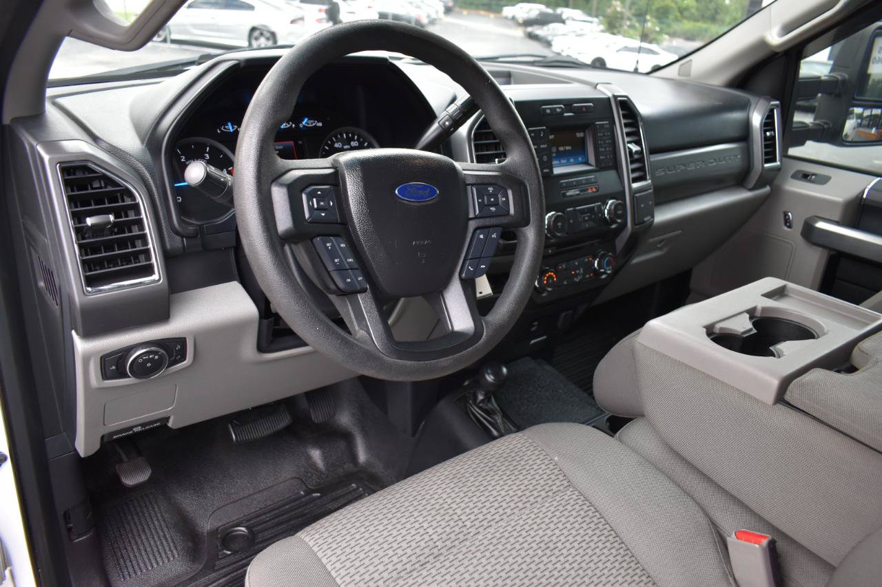 Used 2017 Ford F250 XLT AWD/4WD image 10