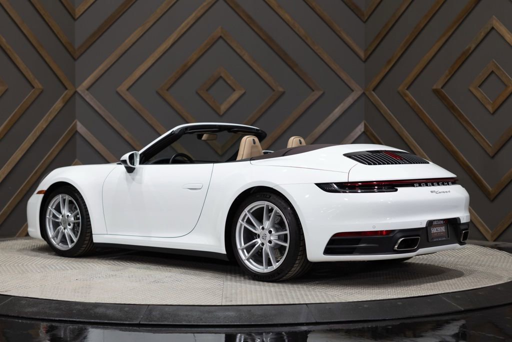 Used 2024 Porsche 911 Carrera image 19