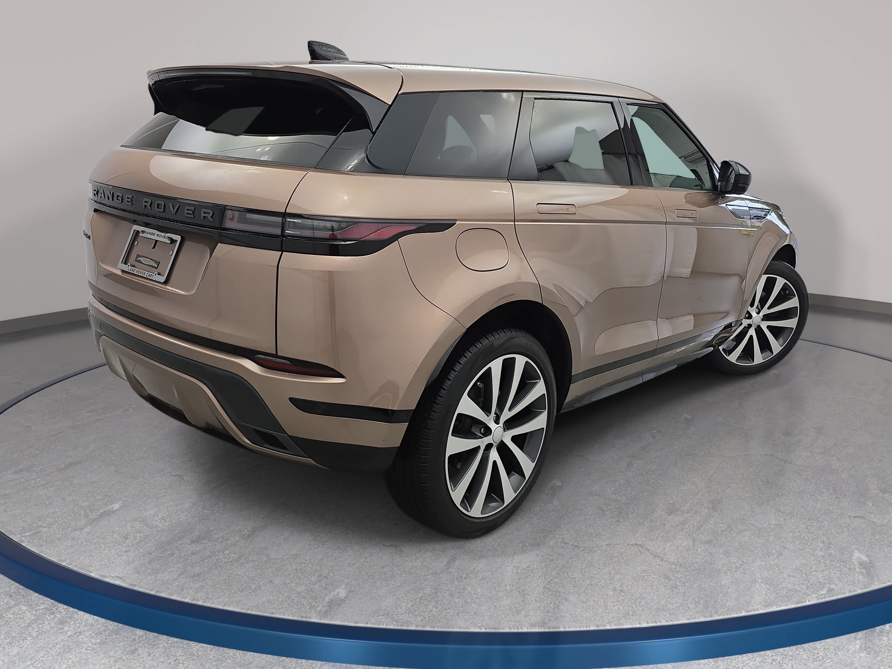 Certified 2026 Land Rover Range Rover Evoque Dynamic SE AWD/4WD image 5