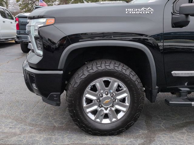 Used 2024 Chevrolet Silverado 2500 High Country w/ High Country Premium Package image 10
