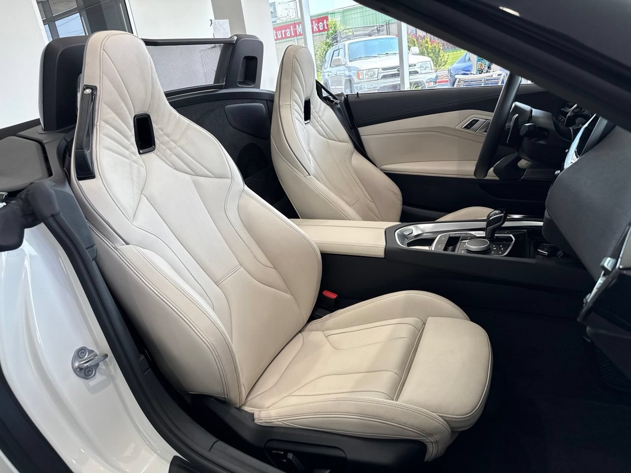 Used 2023 BMW Z4 sDrive30i w/ Premium Package RWD image 41