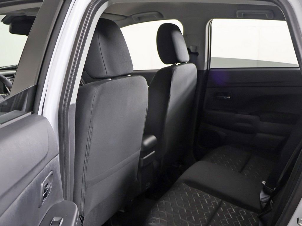 New 2026 Mitsubishi Outlander Sport LE AWD/4WD image 24