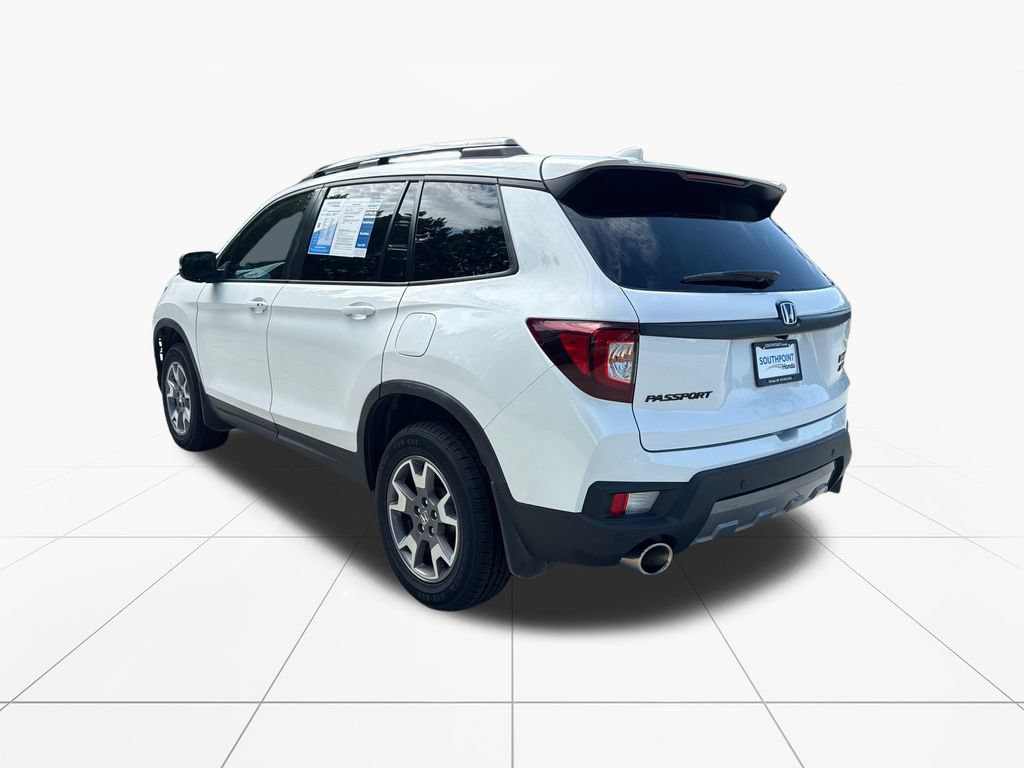 Used 2023 Honda Passport TrailSport image 6