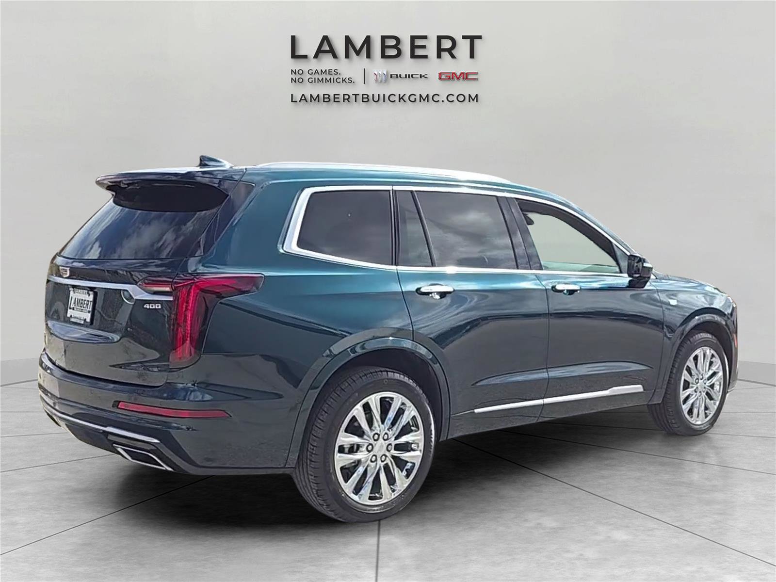 Used 2025 Cadillac XT6 Premium Luxury w/ Technology Package image 5
