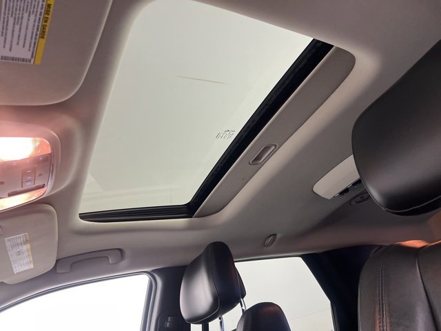 Used 2014 Dodge Durango Limited w/ Premium Group image 32