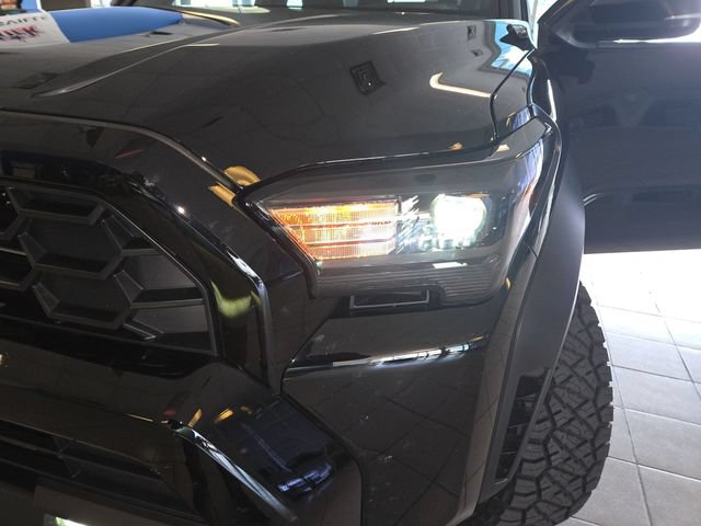 Used 2025 Toyota 4Runner TRD Off-Road AWD/4WD image 26