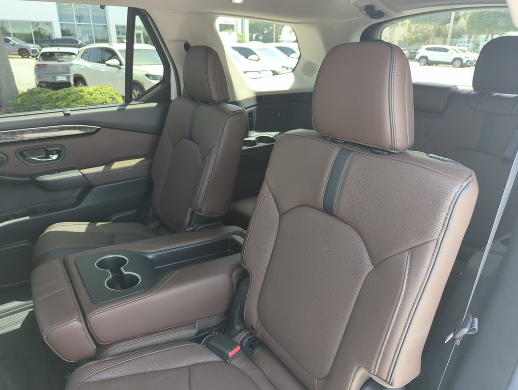 Used 2024 Honda Pilot Elite image 30