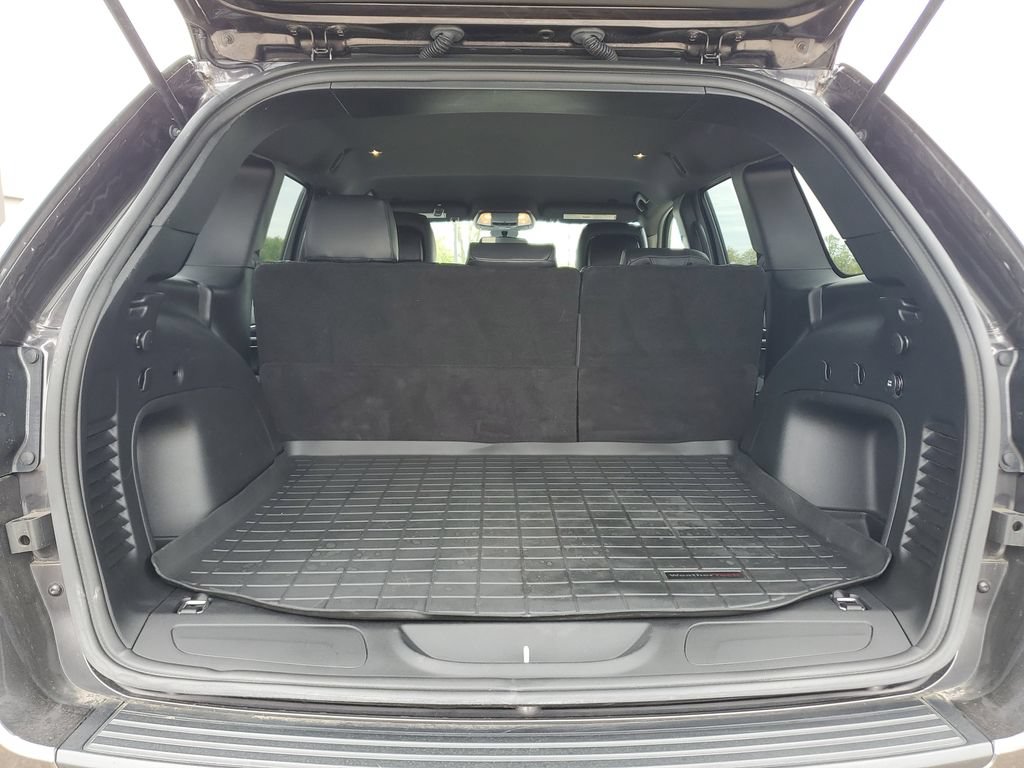 Used 2021 Jeep Grand Cherokee Laredo AWD/4WD image 9