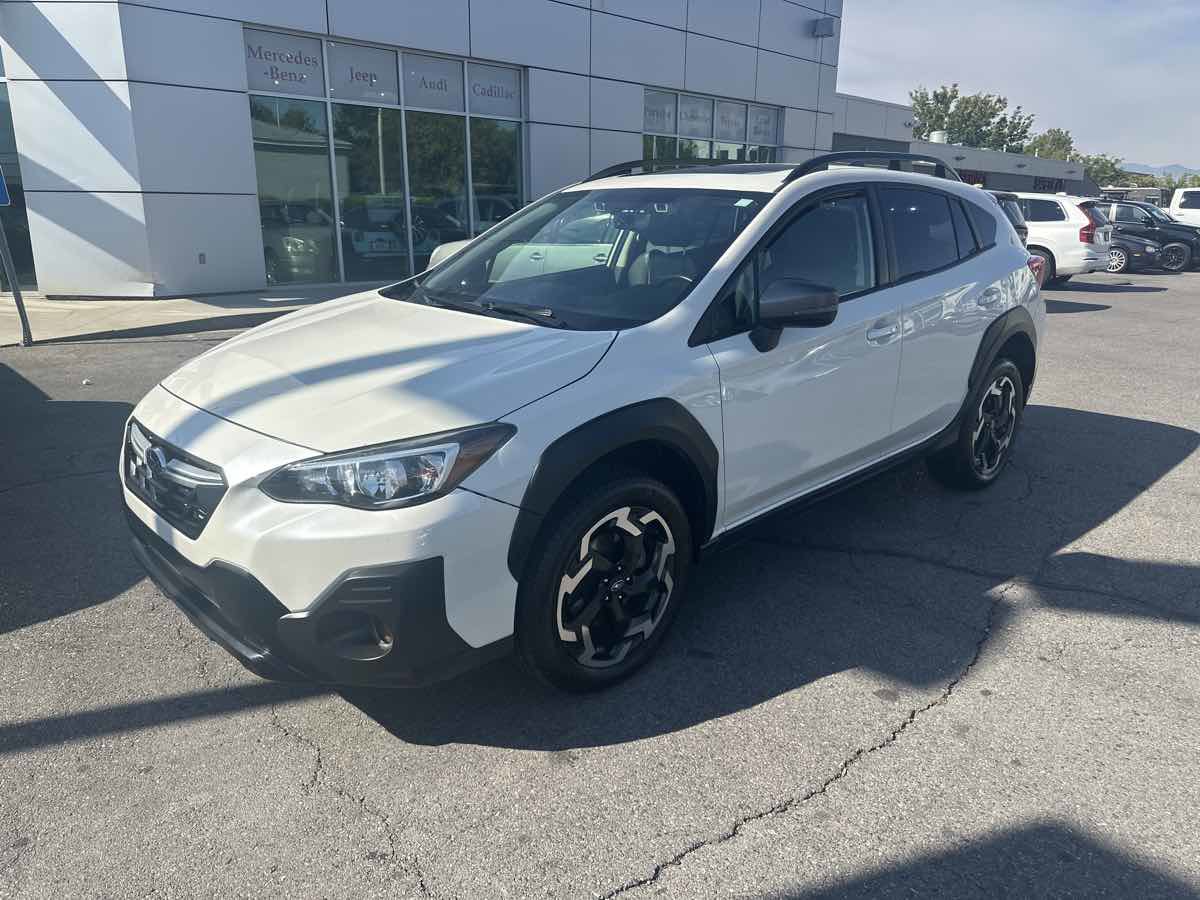 Used 2022 Subaru Crosstrek 2.5i Sport w/ Moonroof Package image 2