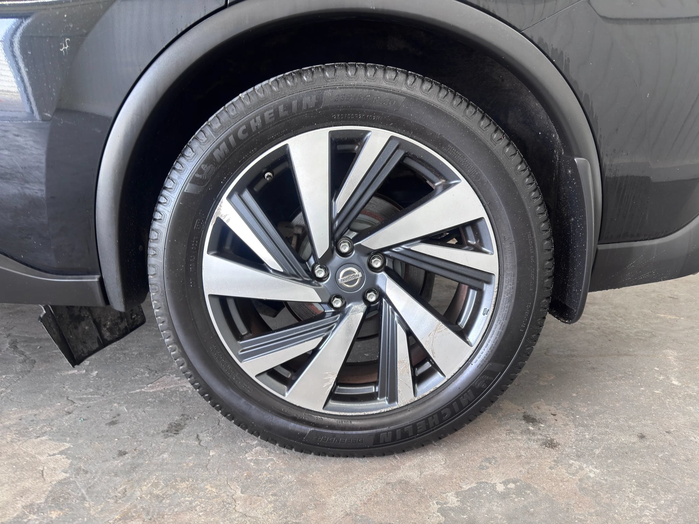 Used 2017 Nissan Murano Platinum w/ Platinum Technology Package AWD/4WD image 14