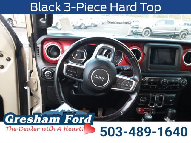 Used 2020 Jeep Gladiator Rubicon w/ Trailer Tow Package AWD/4WD image 17