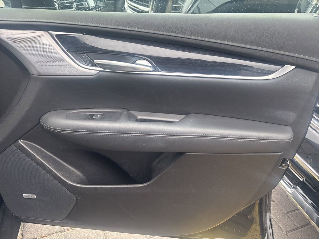 Used 2023 Cadillac XT5 Premium Luxury image 31