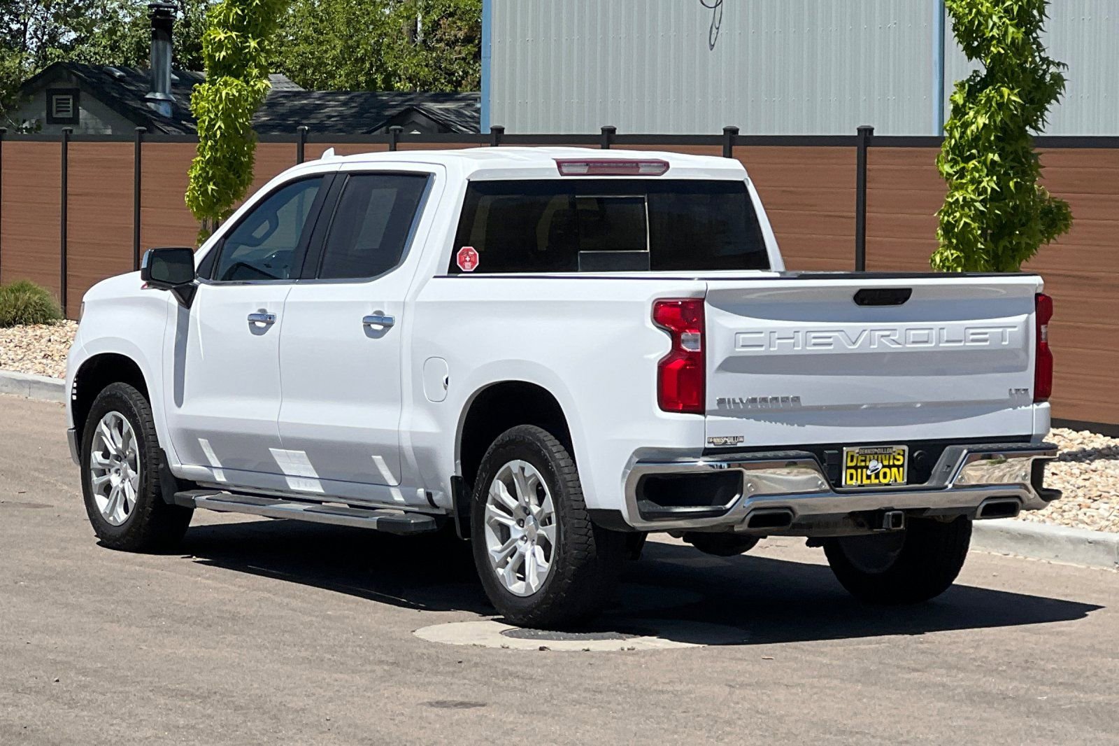 Used 2023 Chevrolet Silverado 1500 LTZ w/ LTZ Convenience Package II AWD/4WD image 6