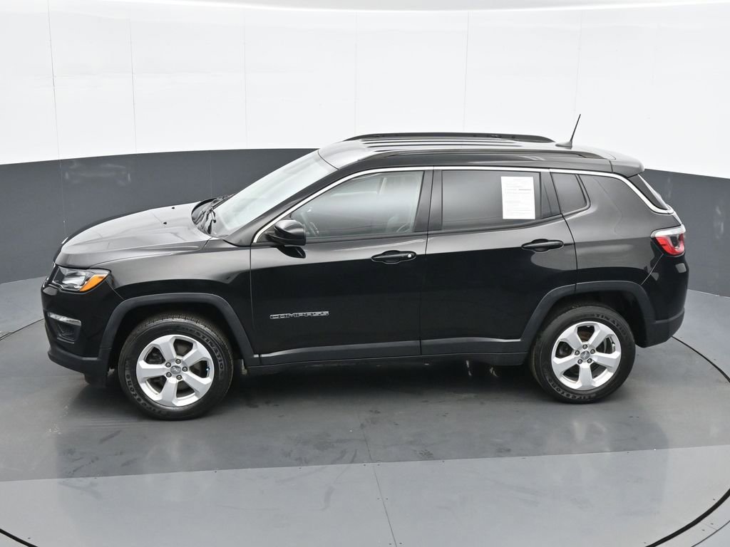 Used 2018 Jeep Compass Latitude w/ Popular Equipment Group image 18