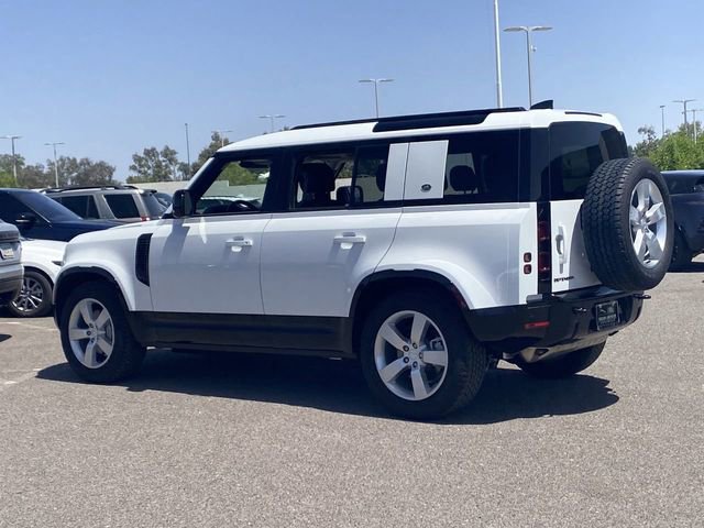 Used 2024 Land Rover Defender 110 X-Dynamic SE AWD/4WD image 20