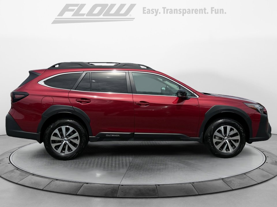 Used 2025 Subaru Outback Premium AWD/4WD image 10