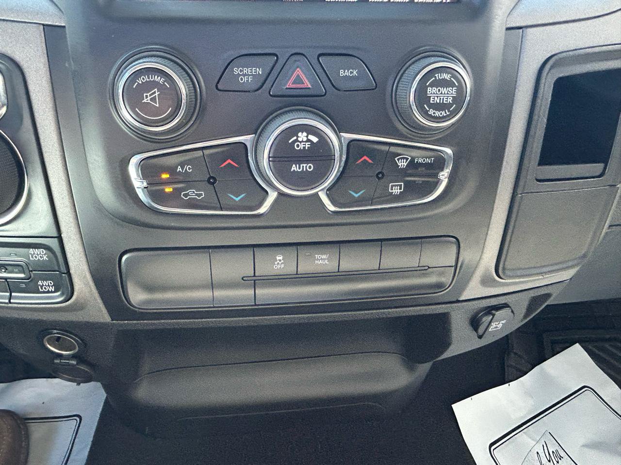 Used 2020 RAM 1500 Express w/ Wheel & Sound Group AWD/4WD image 25