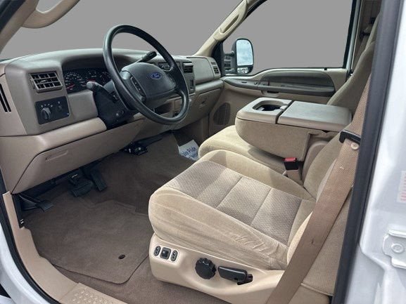 Used 2004 Ford F250 XLT RWD image 11