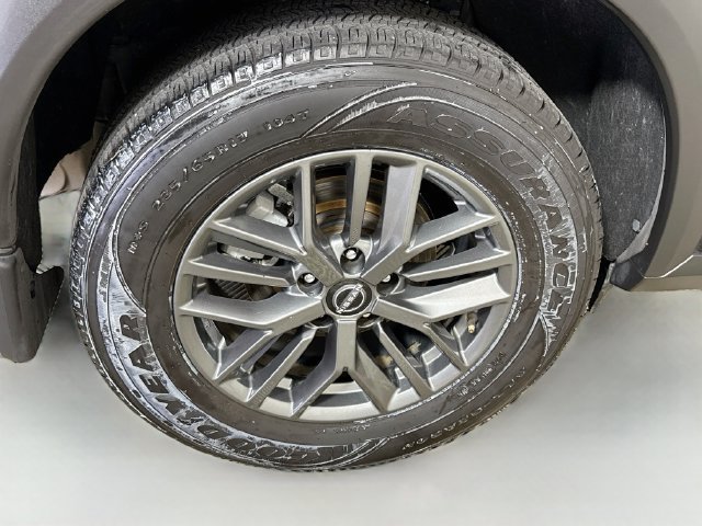 Used 2023 Nissan Rogue S FWD image 32