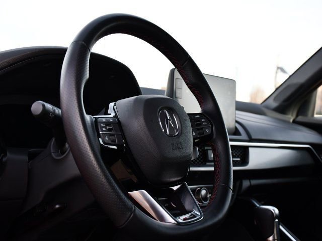 Certified 2025 Acura ADX A-Spec image 17