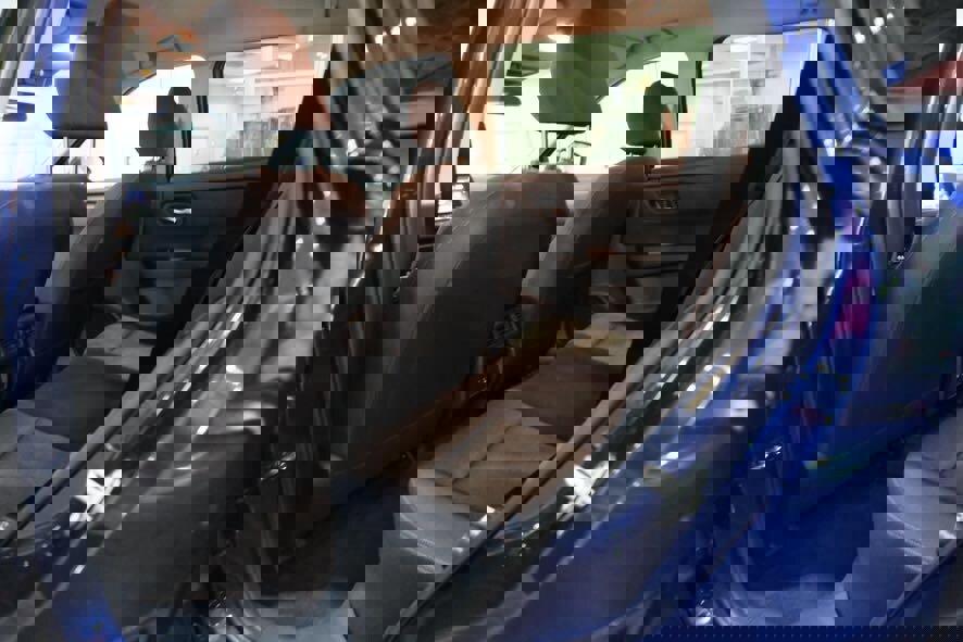 Used 2025 Nissan Rogue SV image 20