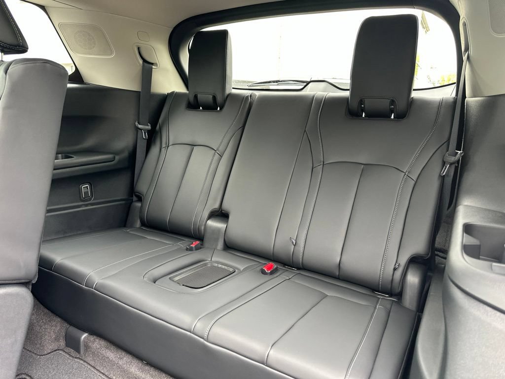 New 2027 INFINITI QX60 Luxe w/ Cargo Package AWD/4WD image 29