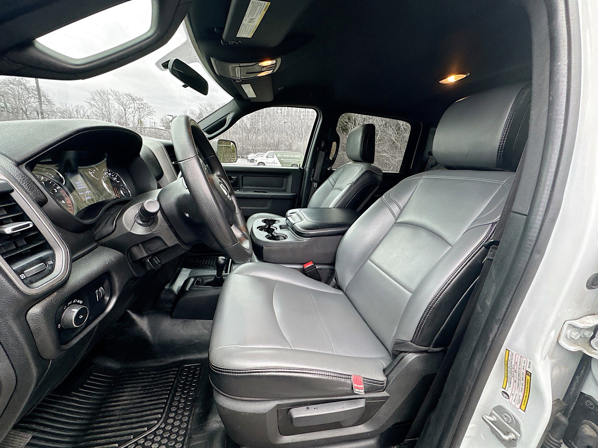 Used 2022 RAM 3500 Tradesman AWD/4WD image 13