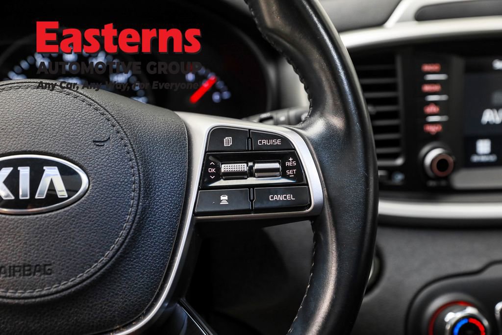 Used 2020 Kia Sorento EX image 16