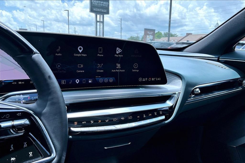 Used 2024 Cadillac Lyriq Sport w/ Nappa Leather Package AWD/4WD image 15