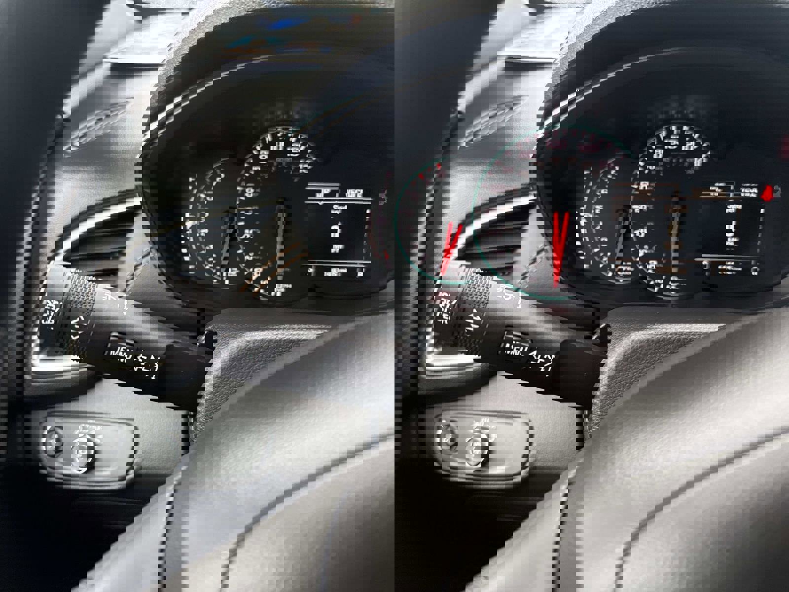 Used 2022 Chevrolet Trax LS w/ Tint and Cruise Package image 32