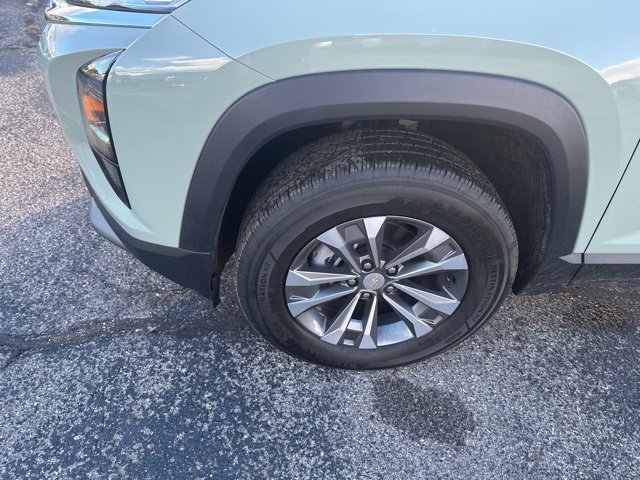 New 2026 Chevrolet Equinox LT image 10